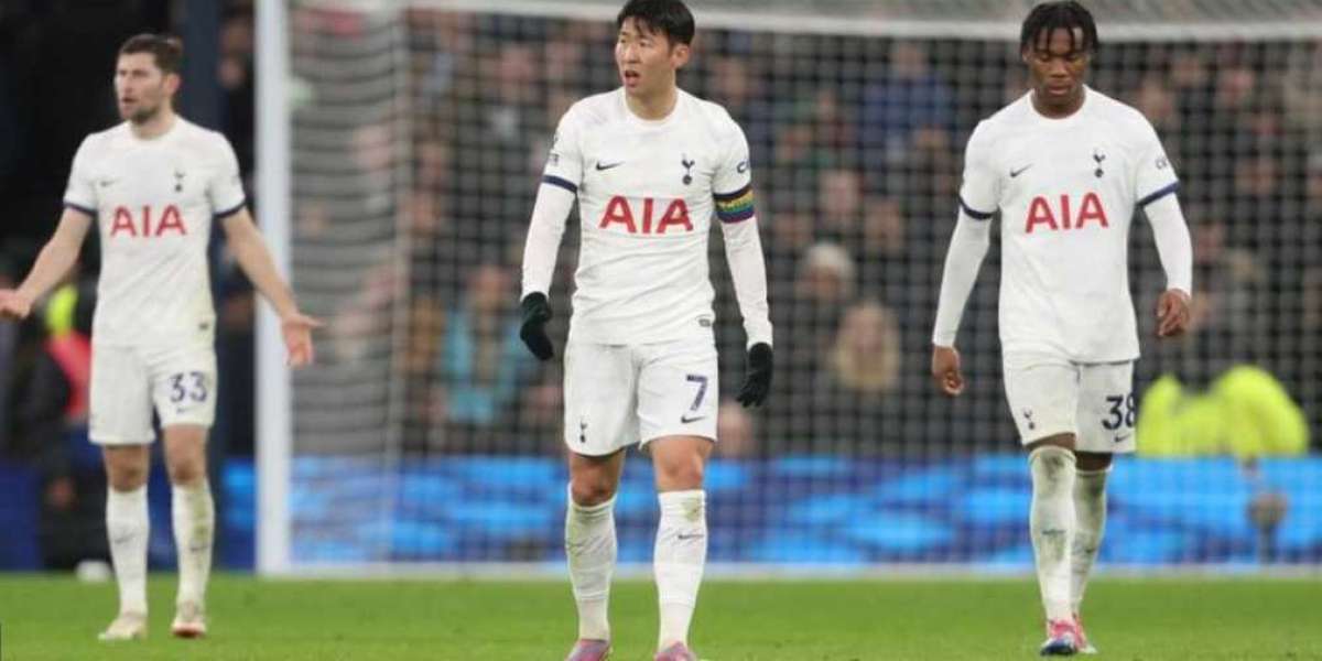 Tottenham 1-2 West Ham: Latest Spurs defeat 'unacceptable', says Son Heung-min