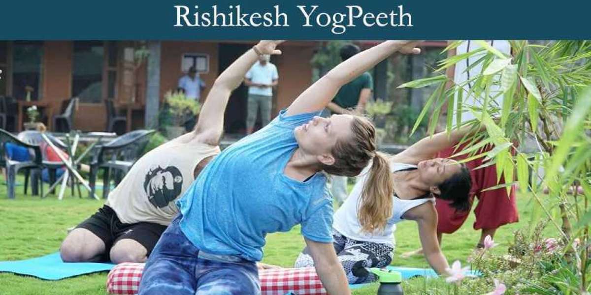 Transformative Yoga Retreats at Rishikesh Yogpeeth